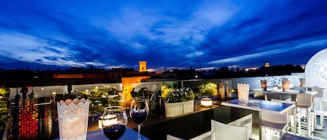 Bar (en el alojamiento)