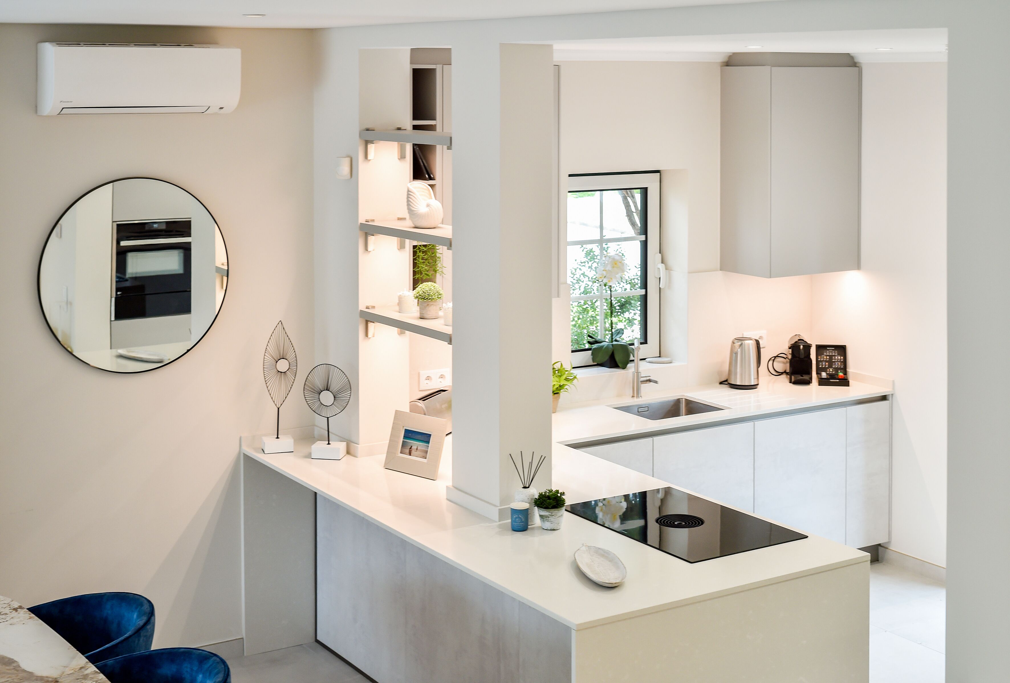 superior townhome, 3 bedrooms, private pool | living area | lcd tv