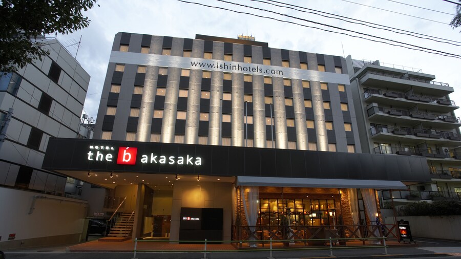 the b akasaka