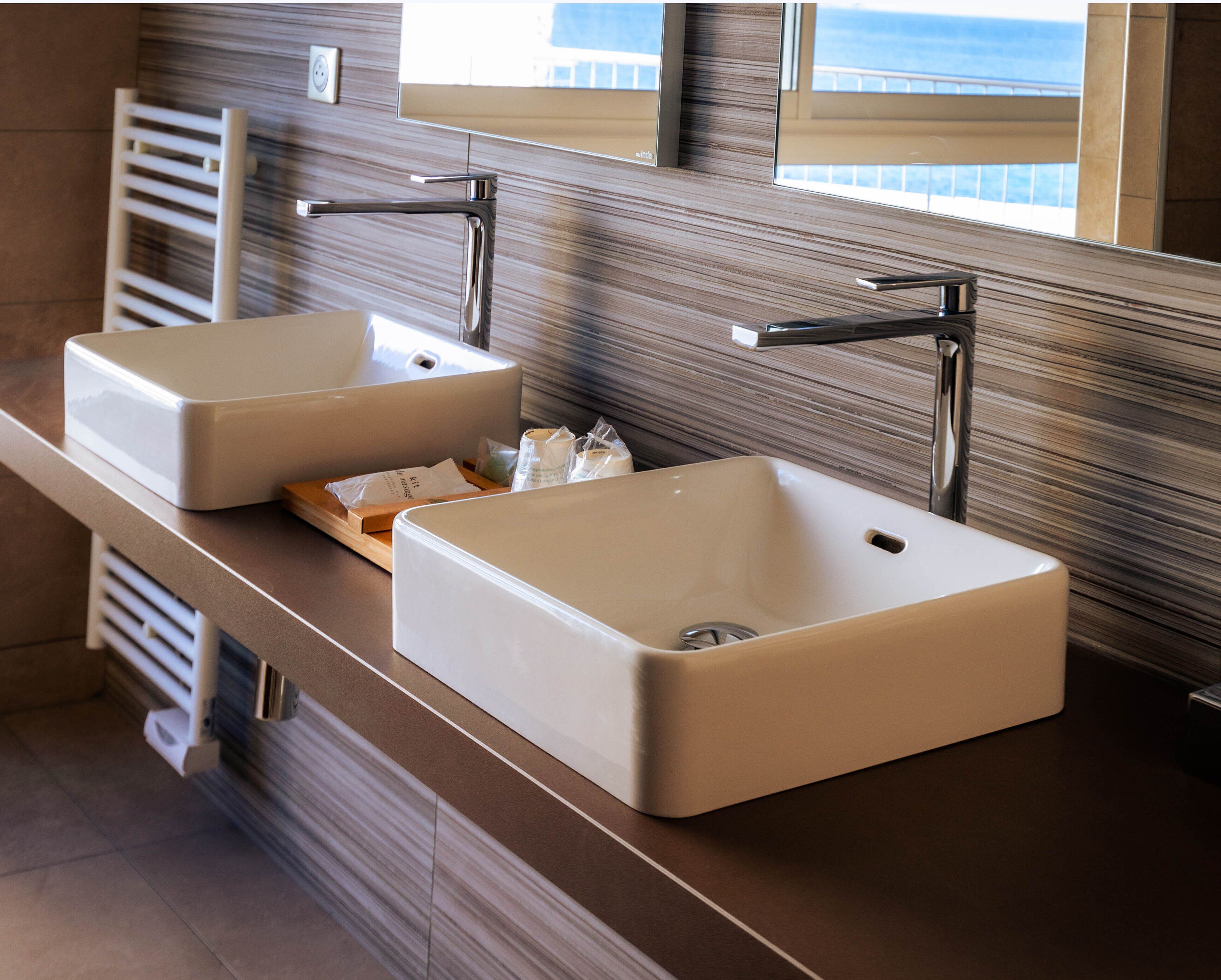 privilege room | bathroom | shower, free toiletries, hair dryer, towels