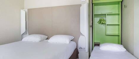 Standard Triple Room, Multiple Beds