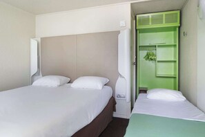 Standard Triple Room, Multiple Beds