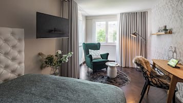Standard-Einzelzimmer | Allergikerbettwaren, Daunenbettdecken, Zimmersafe, Schreibtisch