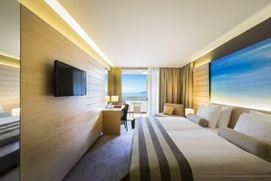 Superior Twin Room, Sea View | Minibar, in-room safe, desk, free cots/infant beds - Hotel Excelsior - Liburnia (Lovran)