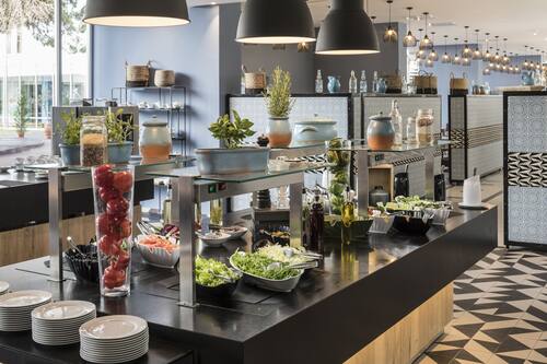 Ilmainen päivittäinen buffetaamiainen