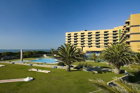 Front of property. Hotel Solverde Spa & Wellness Center
