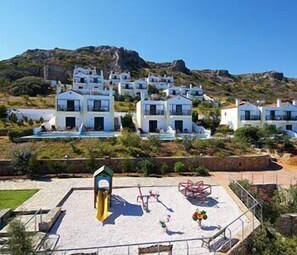 Área de juegos infantiles al aire libre