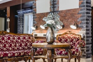 บริเวณนั่งเล่นที่ล็อบบี้