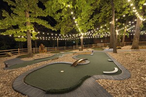 Mini golf