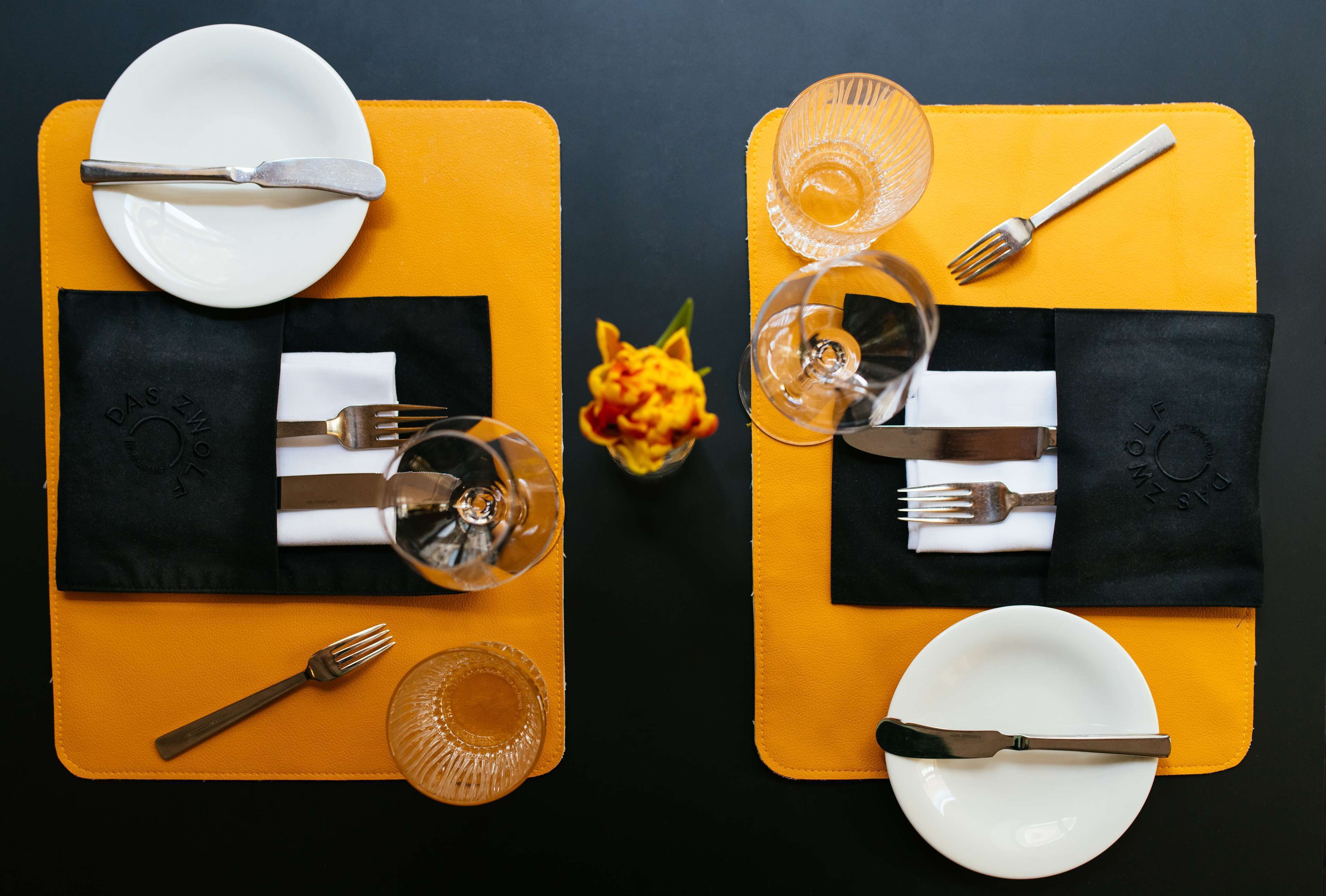 breakfast, lunch and dinner served