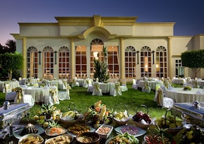 Aussenbereich für Hochzeiten