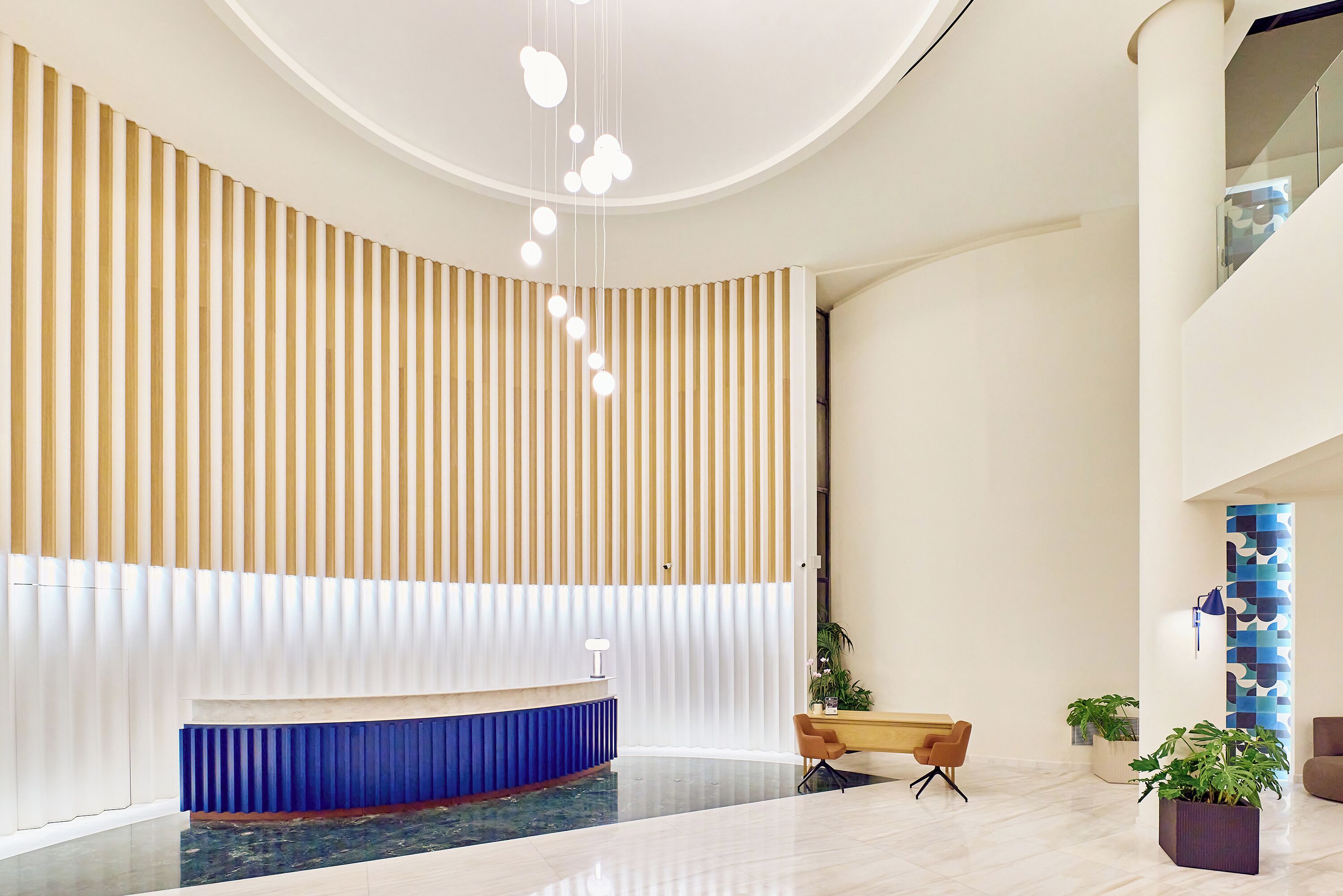 Photo - Paralos Kosta Alímia