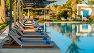 Indoor pool, 2 outdoor pools, pool umbrellas, sun loungers