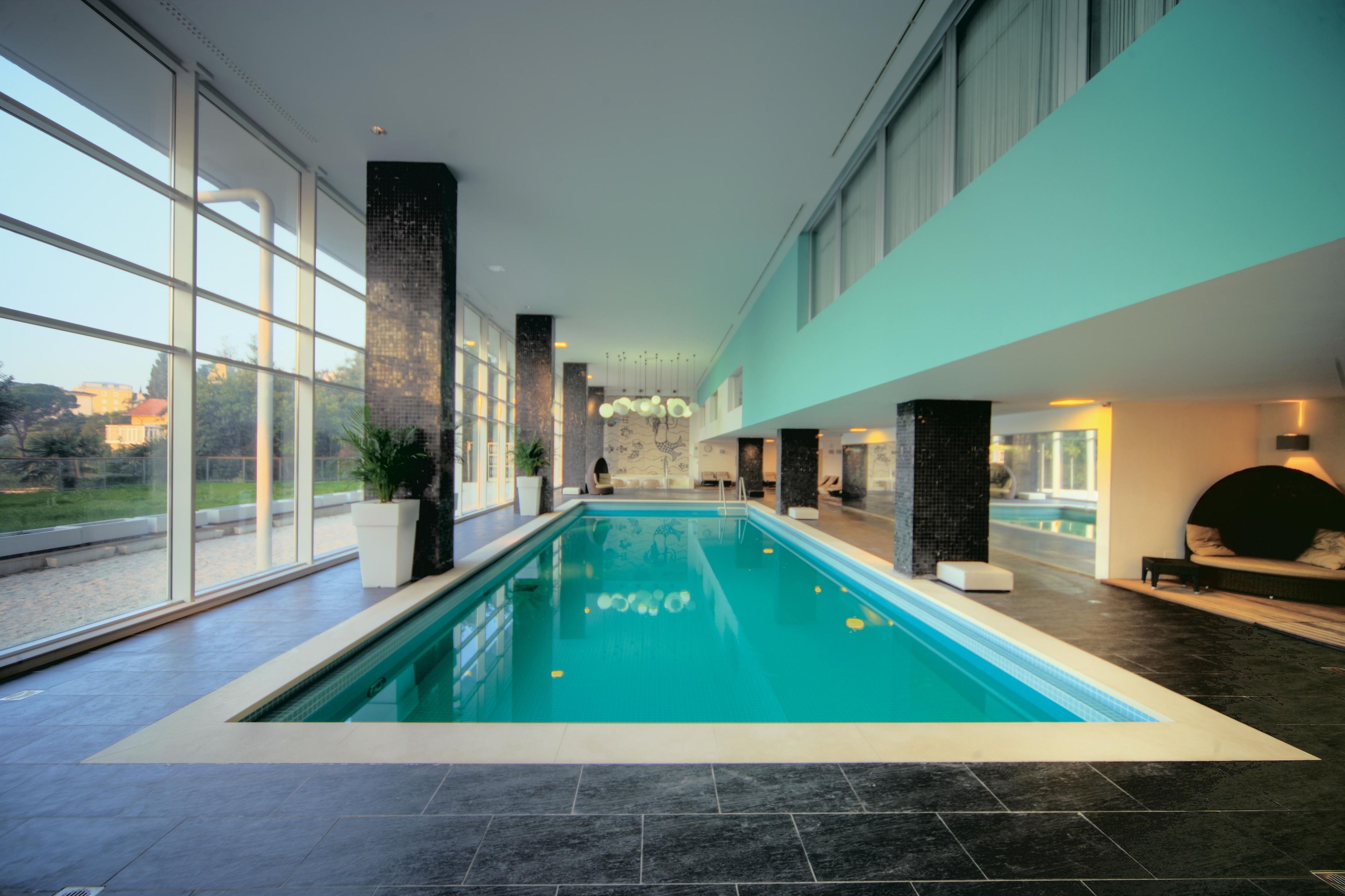 Indoor pool, outdoor pool