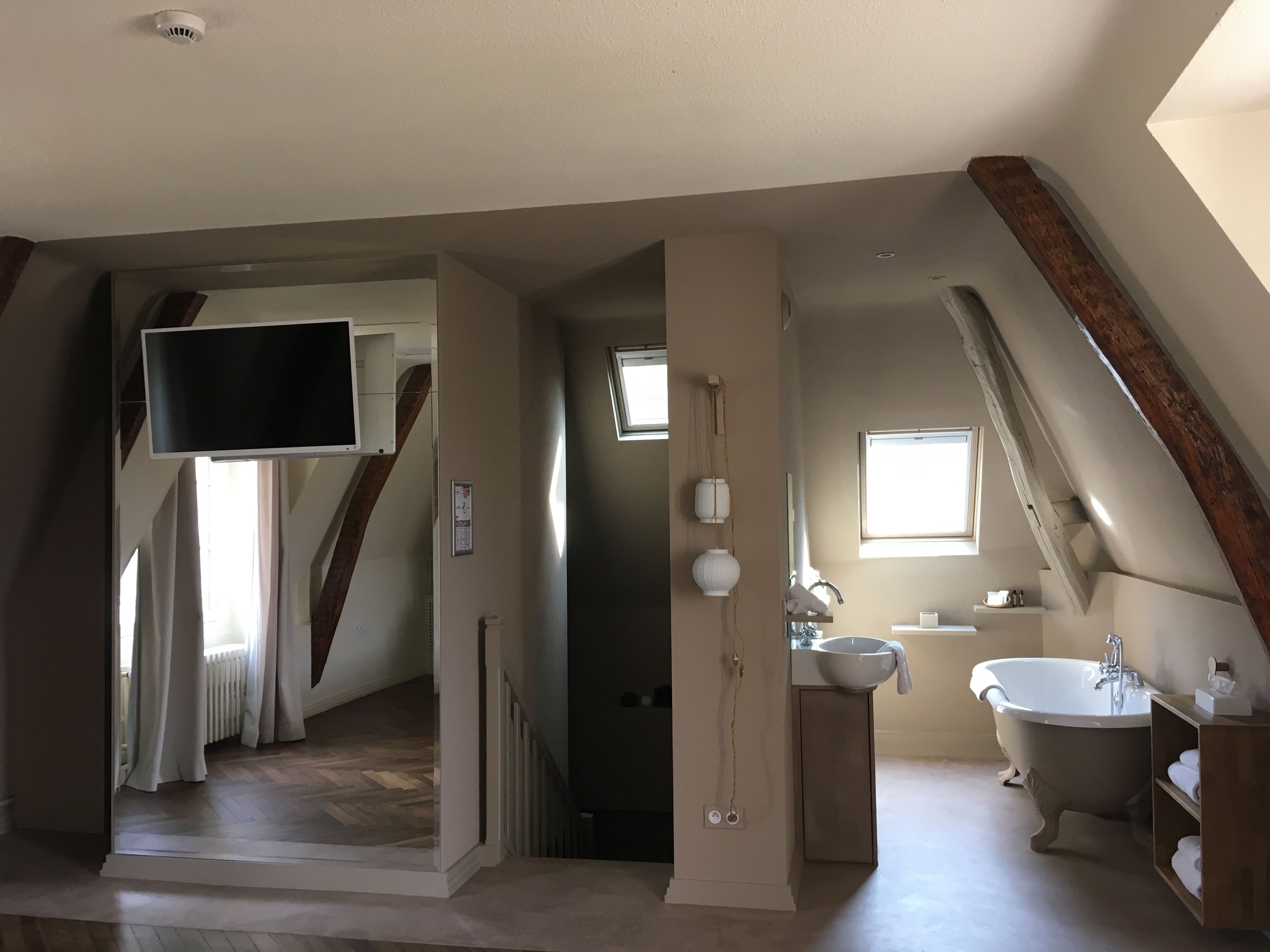 Suite | Bathroom | Hair dryer
