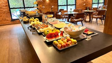 Dagelijks ontbijtbuffet inbegrepen
