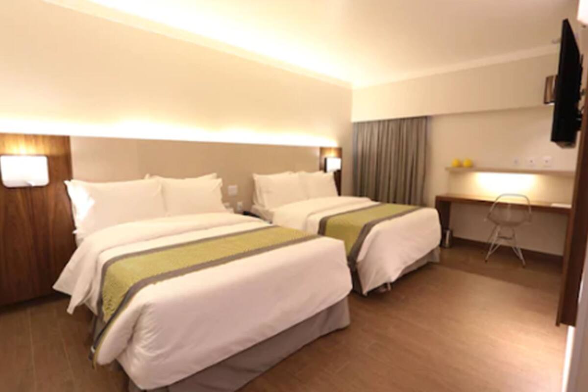 prime 2 camas de casal | minibar, in-room safe, desk, blackout curtains