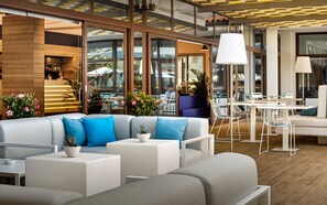 Terrace/patio - Hotel Marina - Liburnia (Moscenicka Draga)