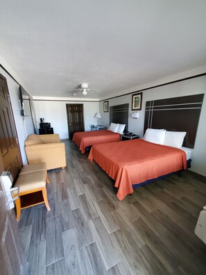 Standard Room, 2 Queen Beds, Non Smoking | Free WiFi - Deluxe Inn & Suites (Raymondville)