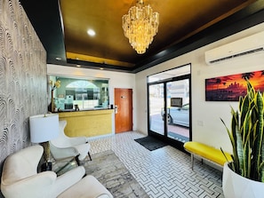 Reception - The Lexmar Dodger Stadium Hollywood (Los Angeles)