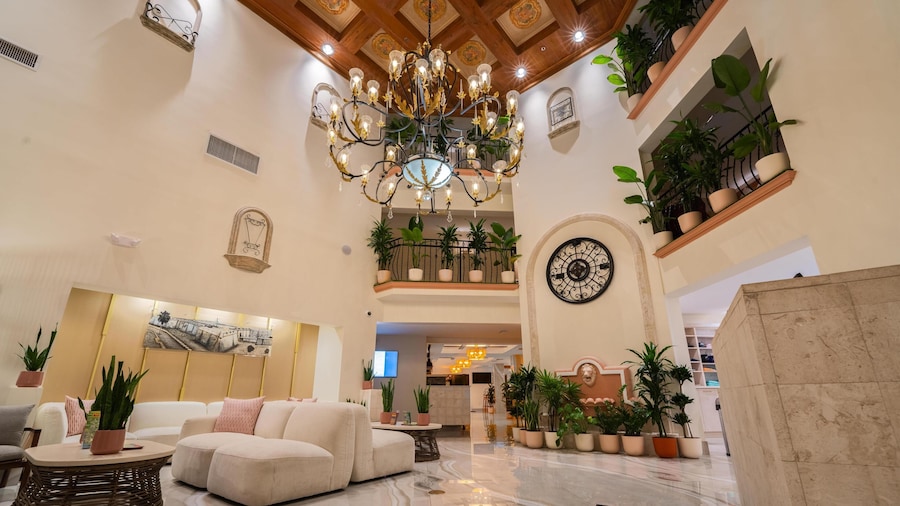 Castillo Real St. Augustine Beach,Tapestry Collection Hilton