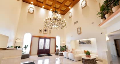 Castillo Real St. Augustine Beach,Tapestry Collection Hilton