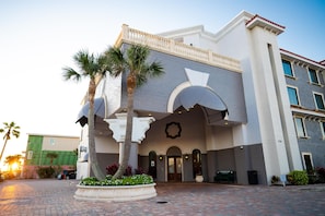 Exterior - Castillo Real St. Augustine Beach,Tapestry Collection Hilton (St. Augustine)