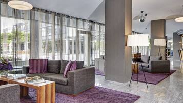 Italienische Bettbezüge von Frette, Allergikerbettwaren, Zimmersafe