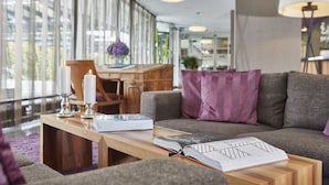 Lobby - Geroldswil Swiss Quality Hotel (Geroldswil)