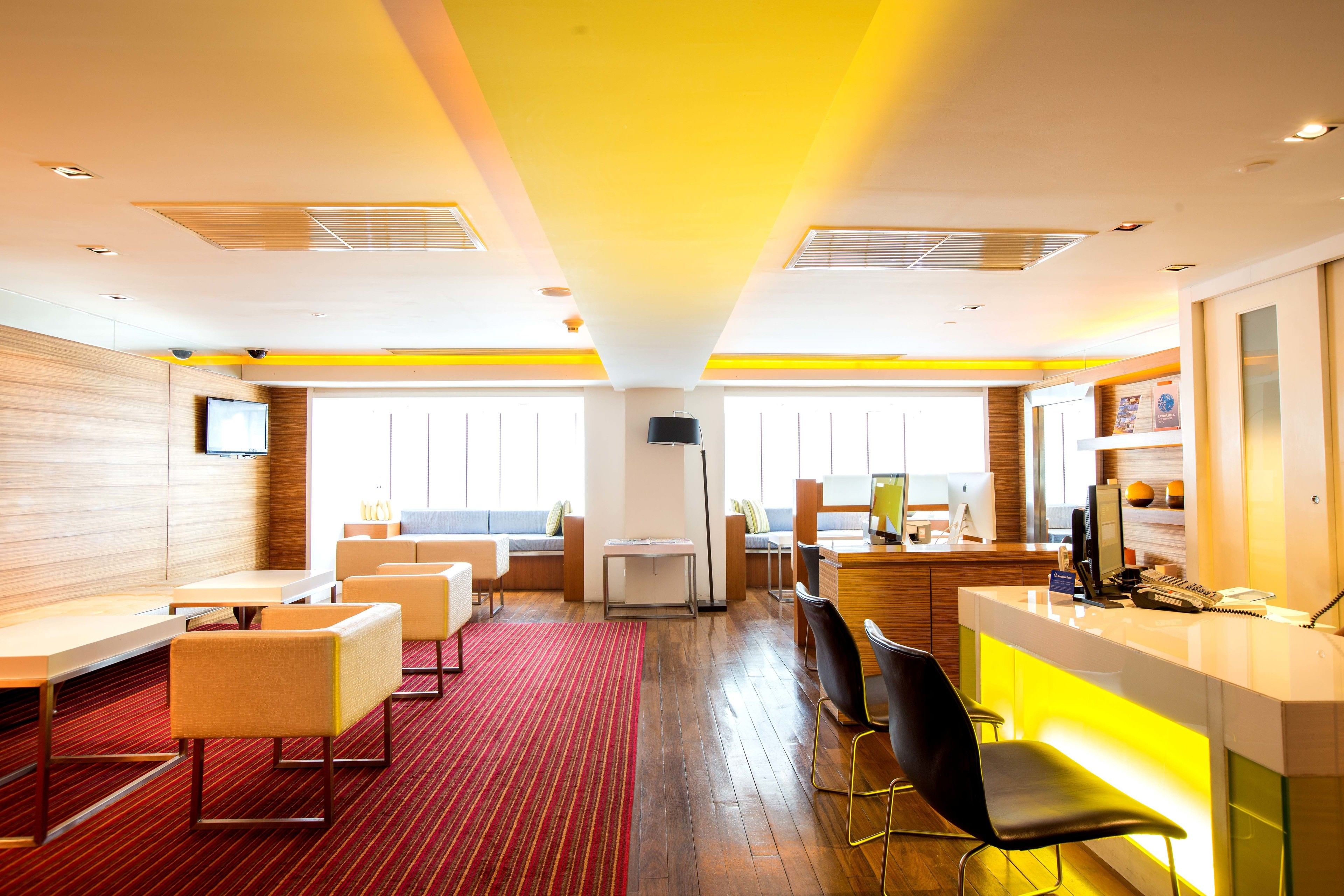 suite, 2 single beds (enhance privilege) | executive lounge