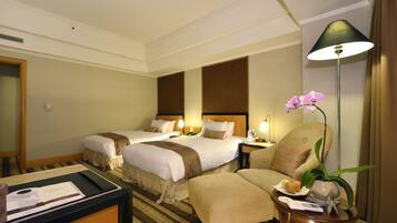 In-room safe, desk, soundproofing, free cots/infant beds