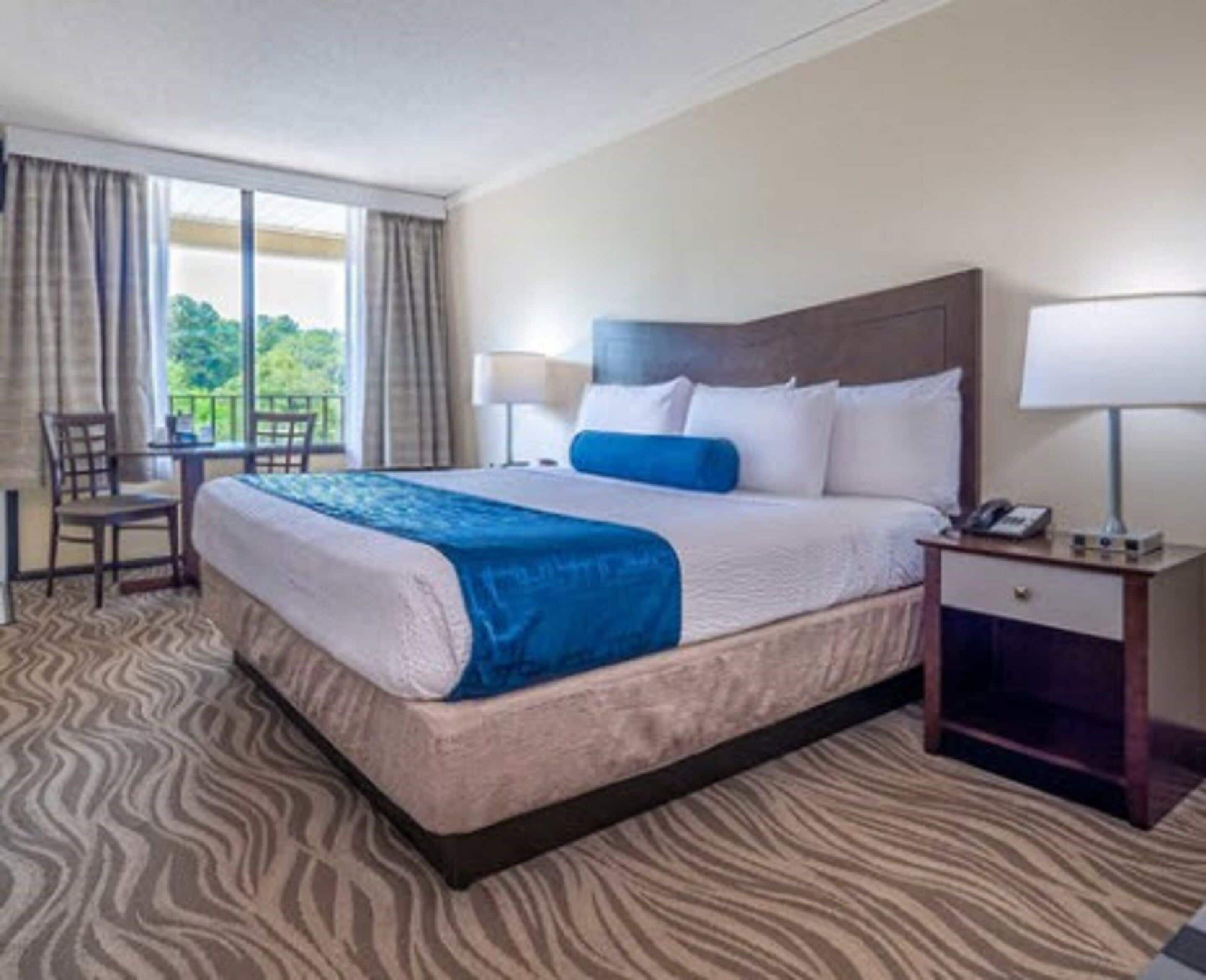 The Breakers Hotel & Suites