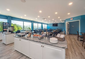 Free daily continental breakfast - The Breakers Hotel & Suites (Rehoboth Beach)