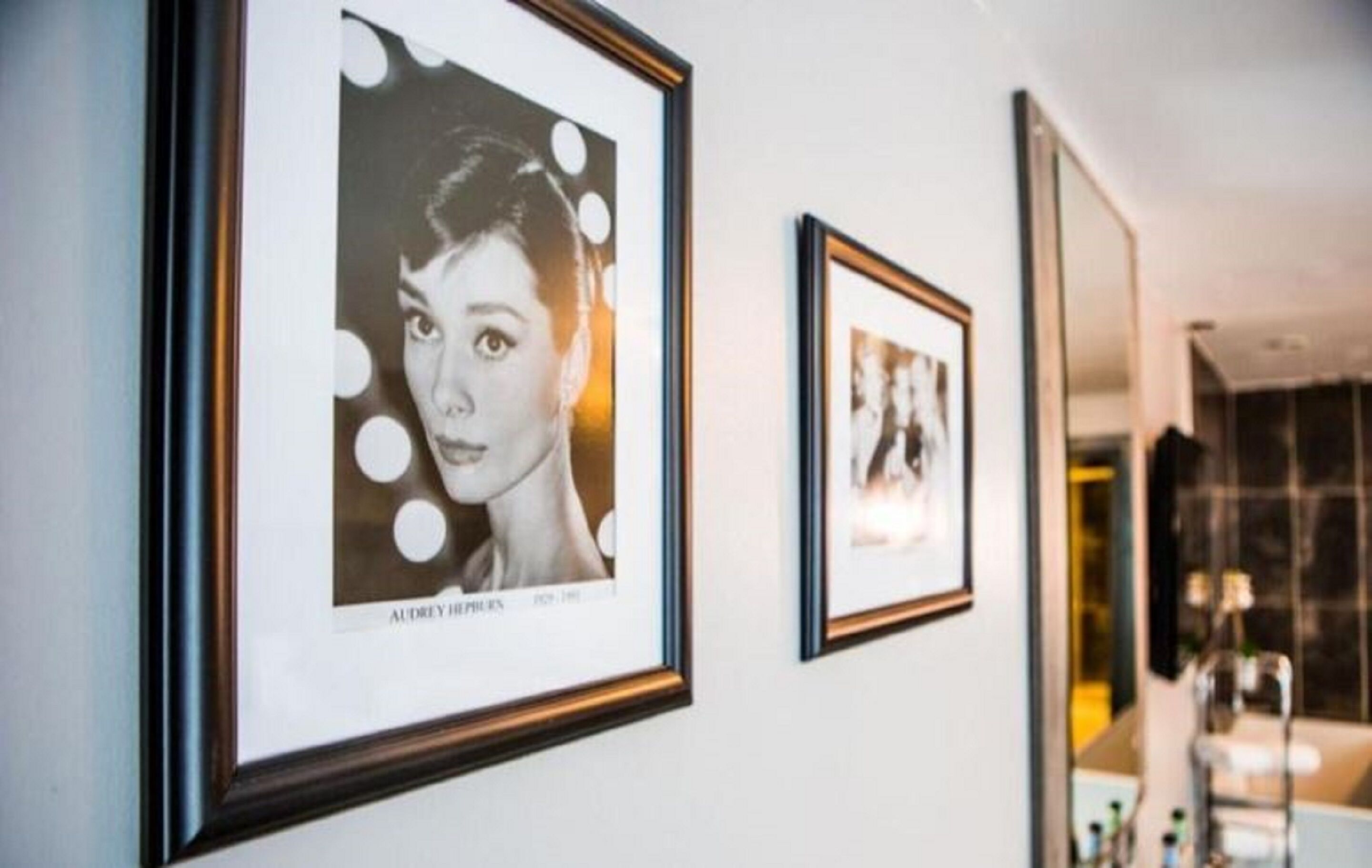 deluxe double room, bathtub | bathroom | hair dryer, towels