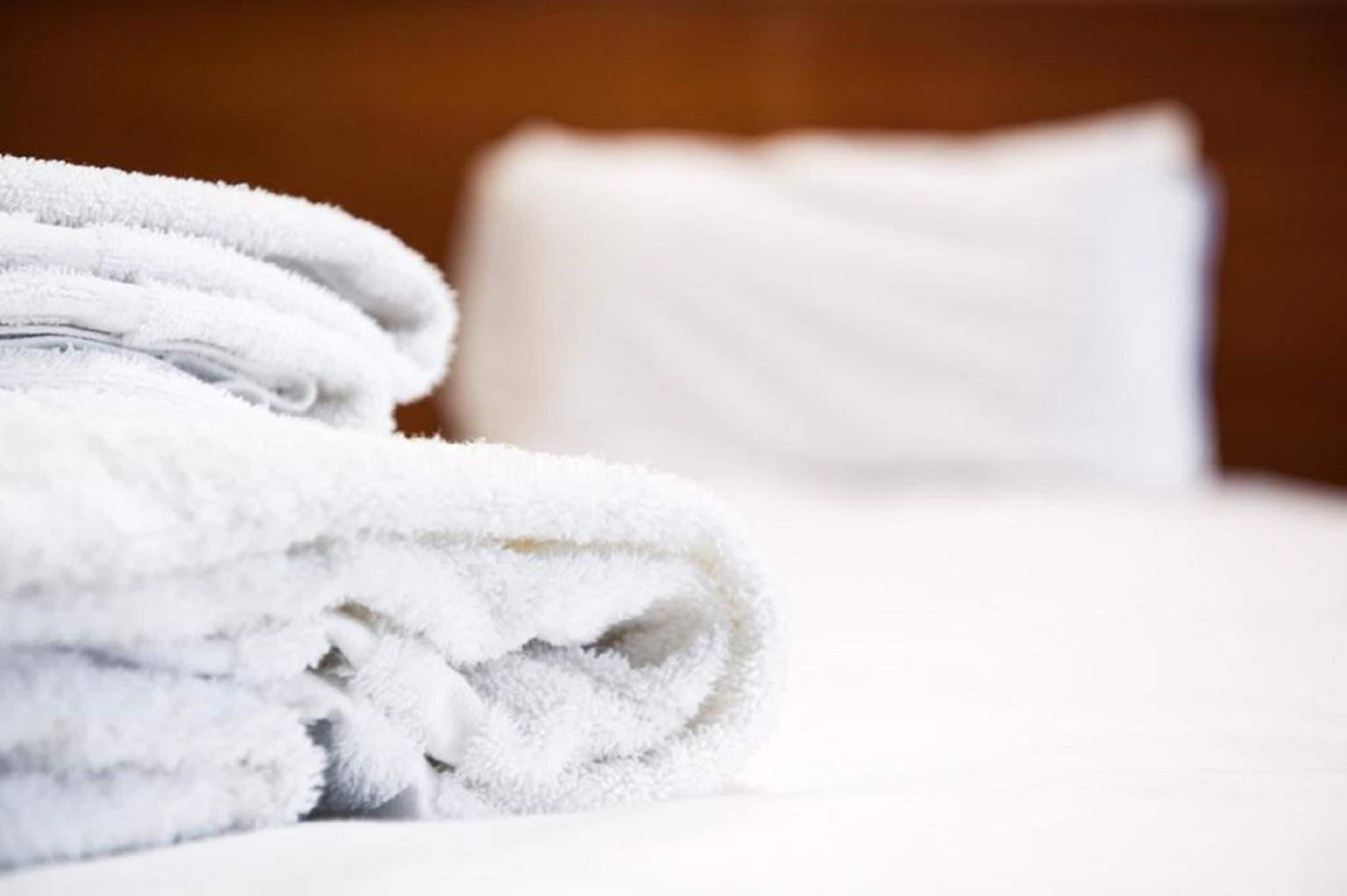 classic triple room | iron/ironing board, free wifi, bed sheets