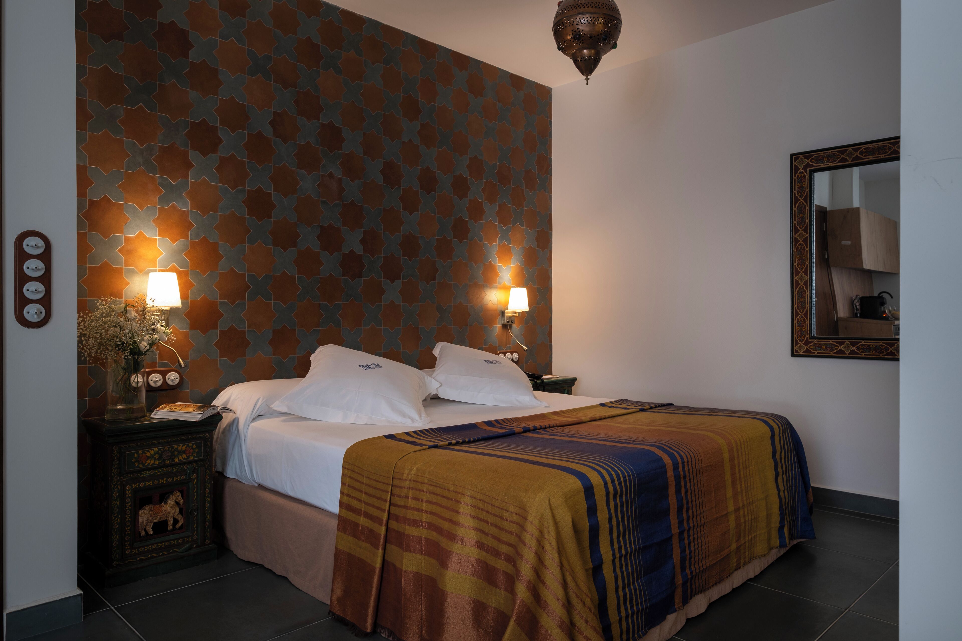 superior room | 1 bedroom, in-room safe, iron/ironing board, free wifi