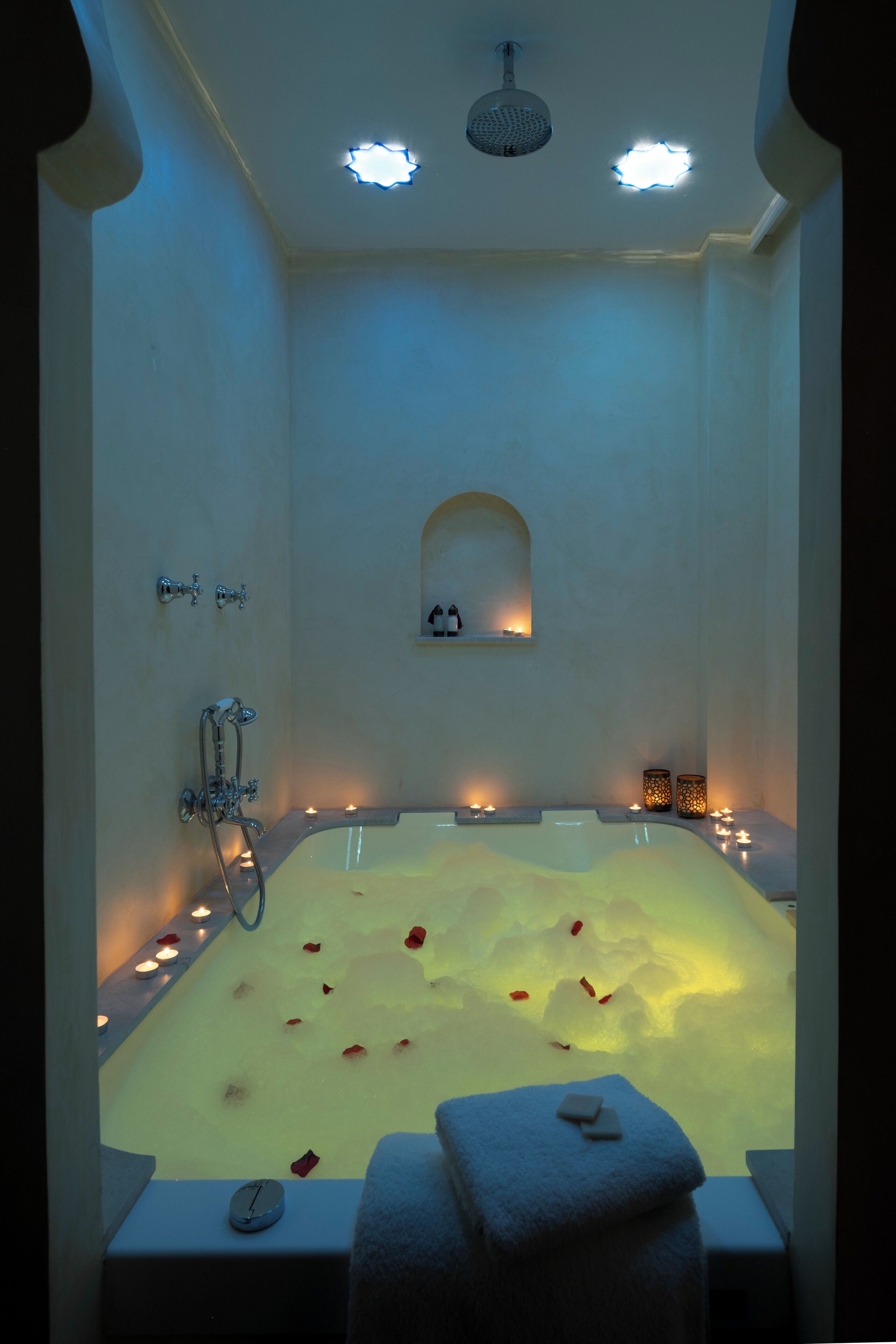 Romantic Room, Jetted Tub | Private spa tub