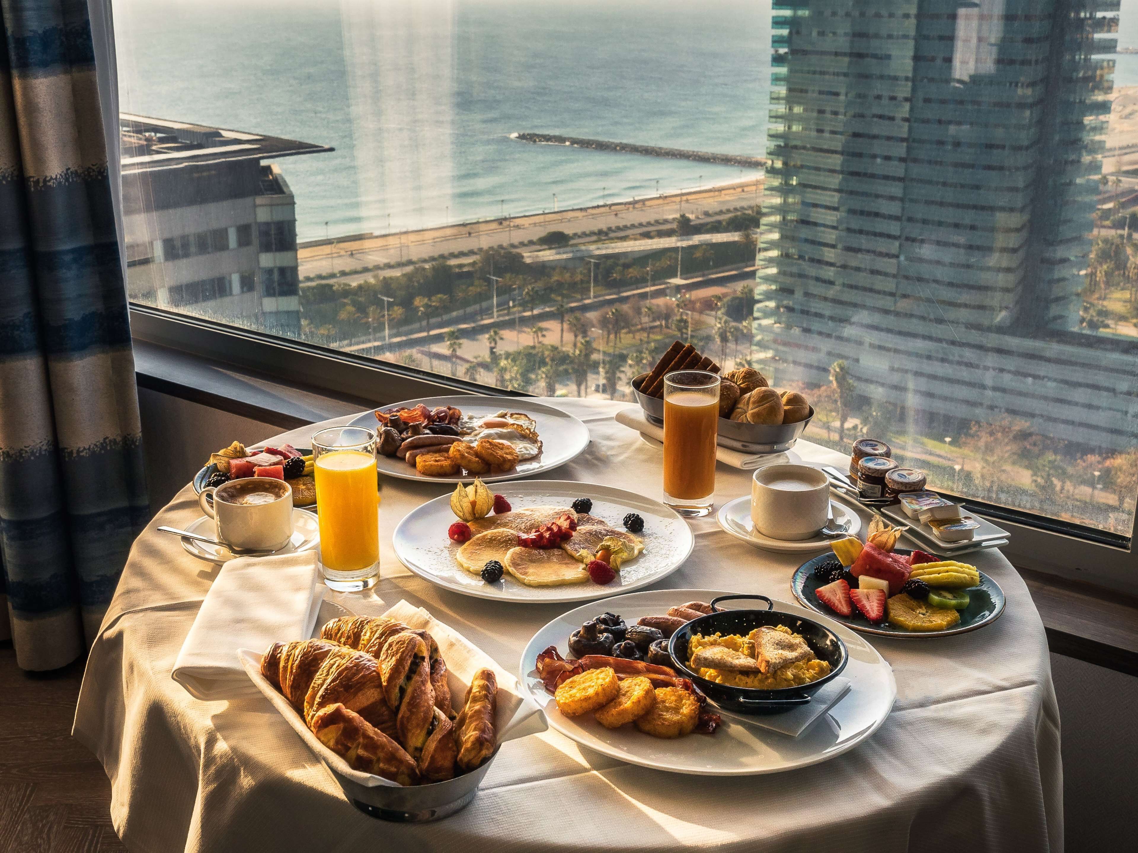 Room service – dining