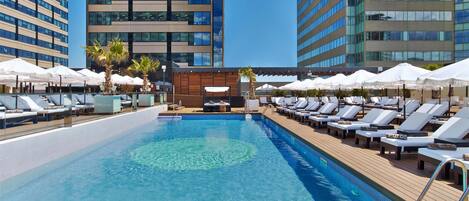 Seasonal outdoor pool, open 9:00 AM to 6:00 PM, cabanas (surcharge)