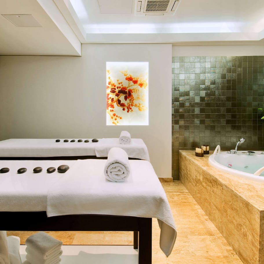 Couples treatment rooms, steam room, body treatments, hot stone massages