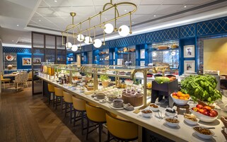 Café da manhã, almoço e jantar