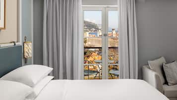 Executive kamer, 1 kingsize bed, uitzicht op zee | Kameruitzicht