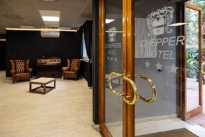 Lobby - Scheppers Hotel (Rome)