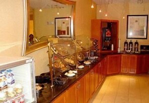 Free daily continental breakfast  - SpringHill Suites Houston Katy Mills (Katy)