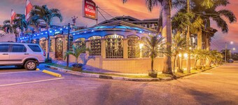 聖若瑟羅蘭之家飯店