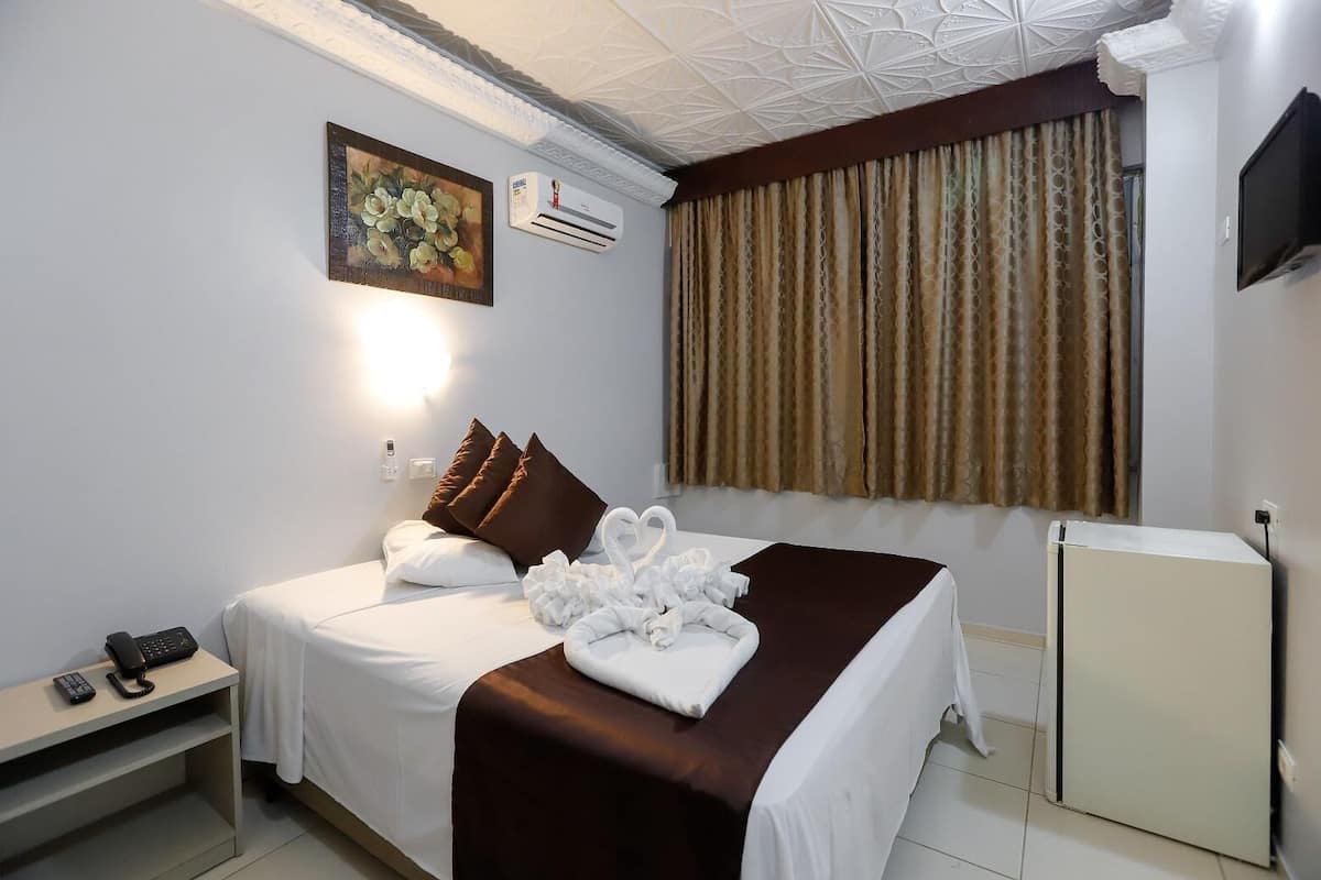Minibar, desk, iron/ironing board, free WiFi