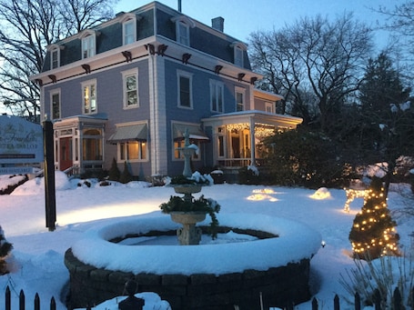 Front of property - evening/night