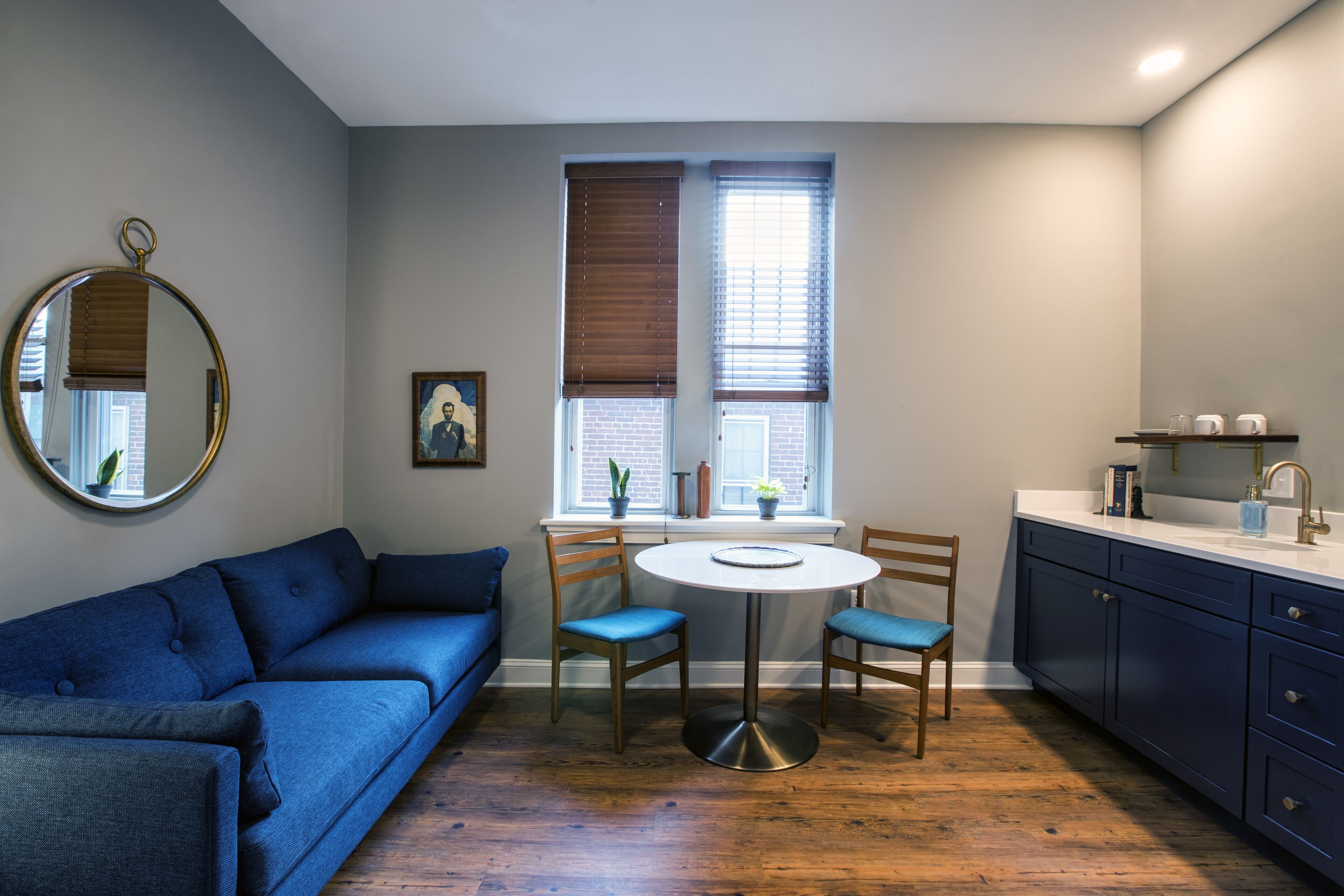 company k suite | living area | 32-inch tv with cable channels