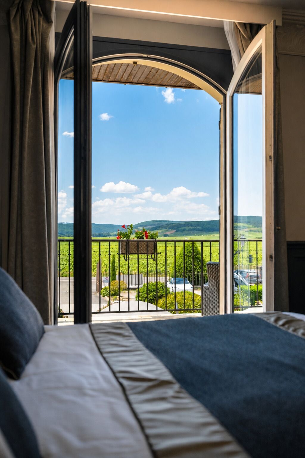 Superior Suite | In-room safe, desk, blackout curtains, soundproofing