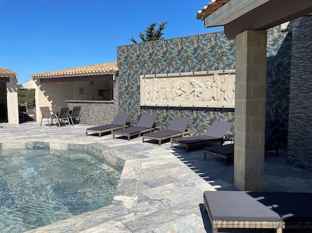 Exterior. Le Devem de Mirapier
